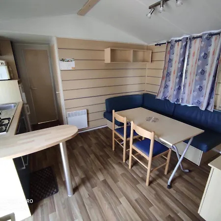 Mobil 5-6 Personnes - Climatise Camping