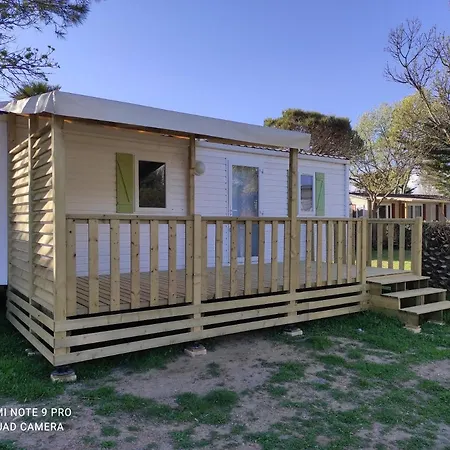 Mobil 5-6 Personnes - Climatise Camping *