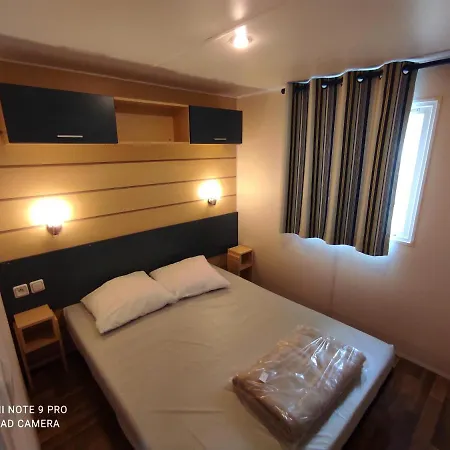 Camping Mobil 5-6 Personnes - Climatise